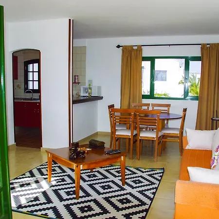 Amanecer Πουέρτο Ντελ Κάρμεν